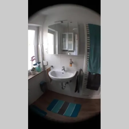 Neues Modern Möbliertes Komfortappartement Appartement *